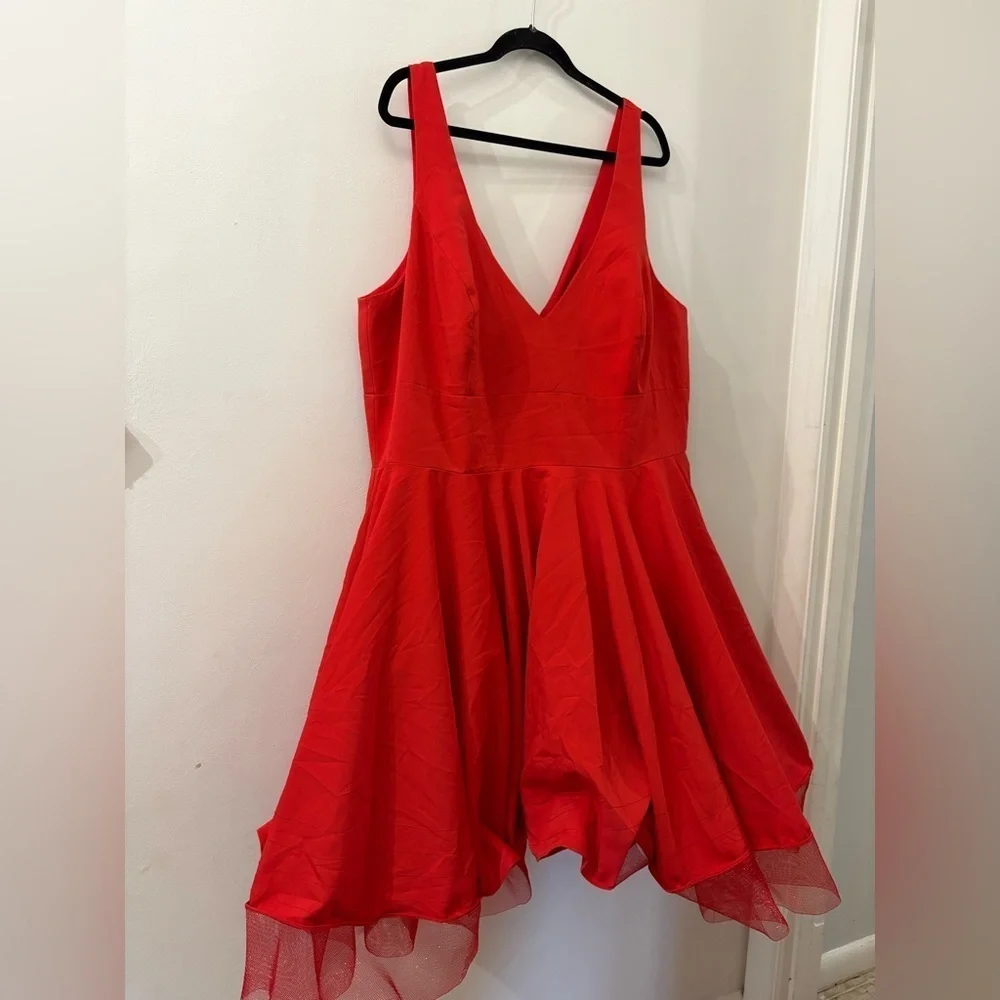 Mac Duggal Vibrant Red Dress - women’s size 22 - a-line - zip closure